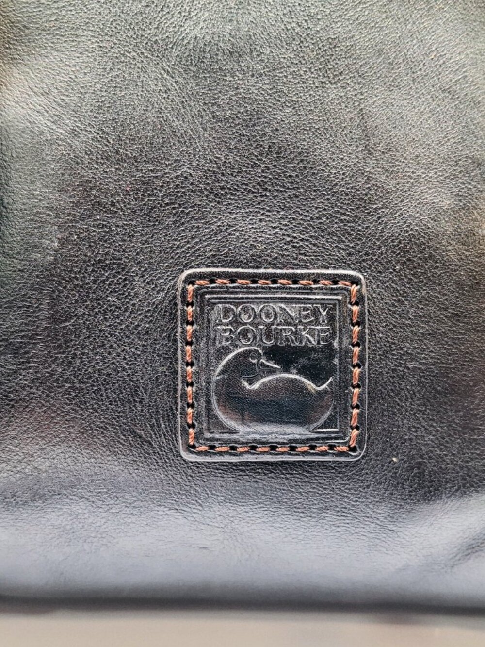 Dooney & Bourke Black Florentine Leather Satchel Crossbody Mint Condition - Picture 5 of 11